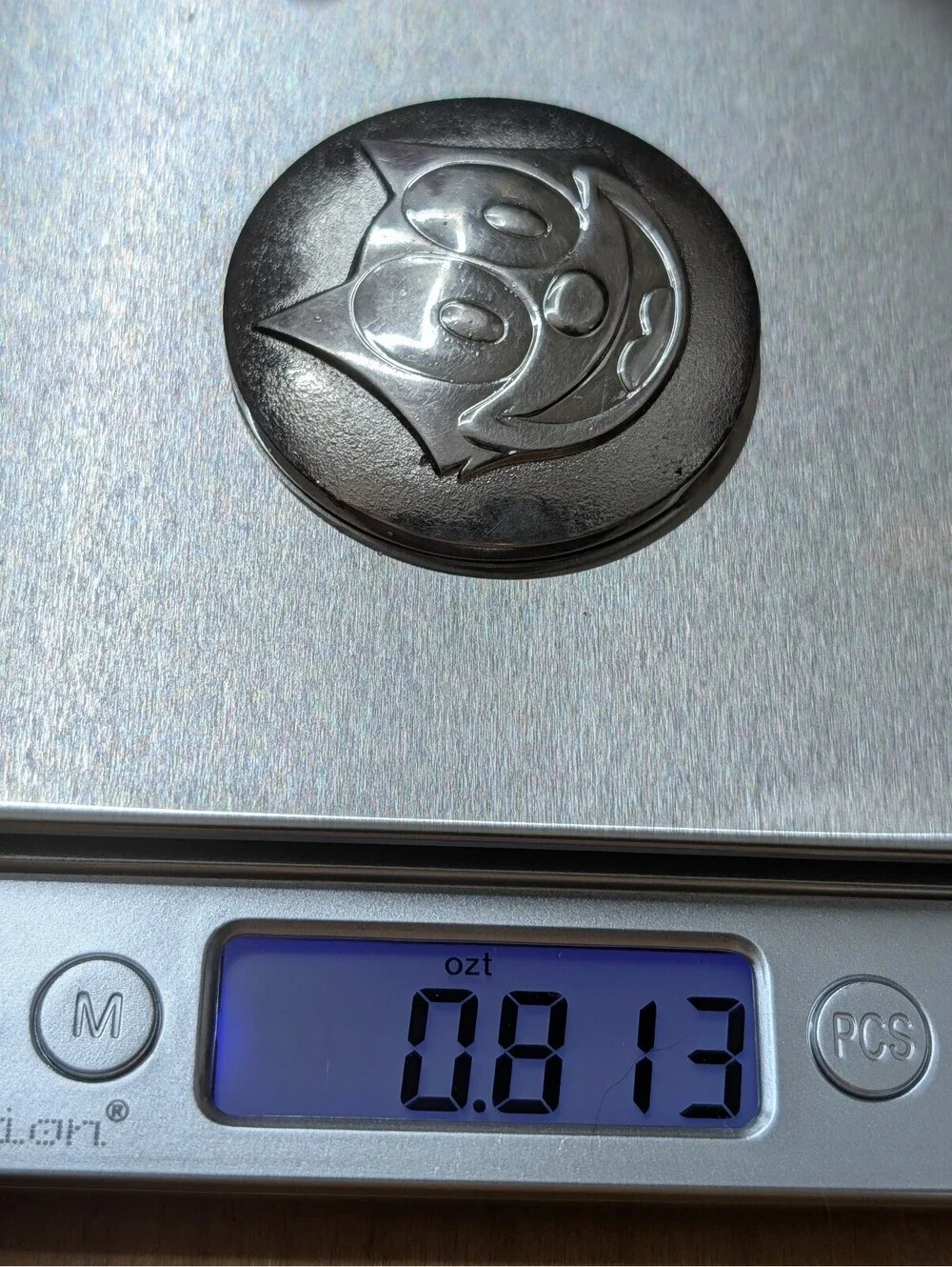 Vintage Felix The Cat Compact Case Cover Engine Turned Silver Tone Metal 1.75